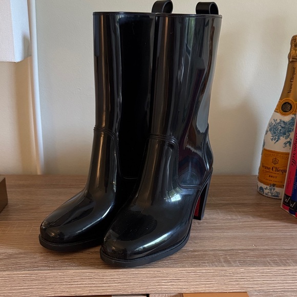 Christian Louboutin Shiny Black Heeled Boots - Picture 1 of 5